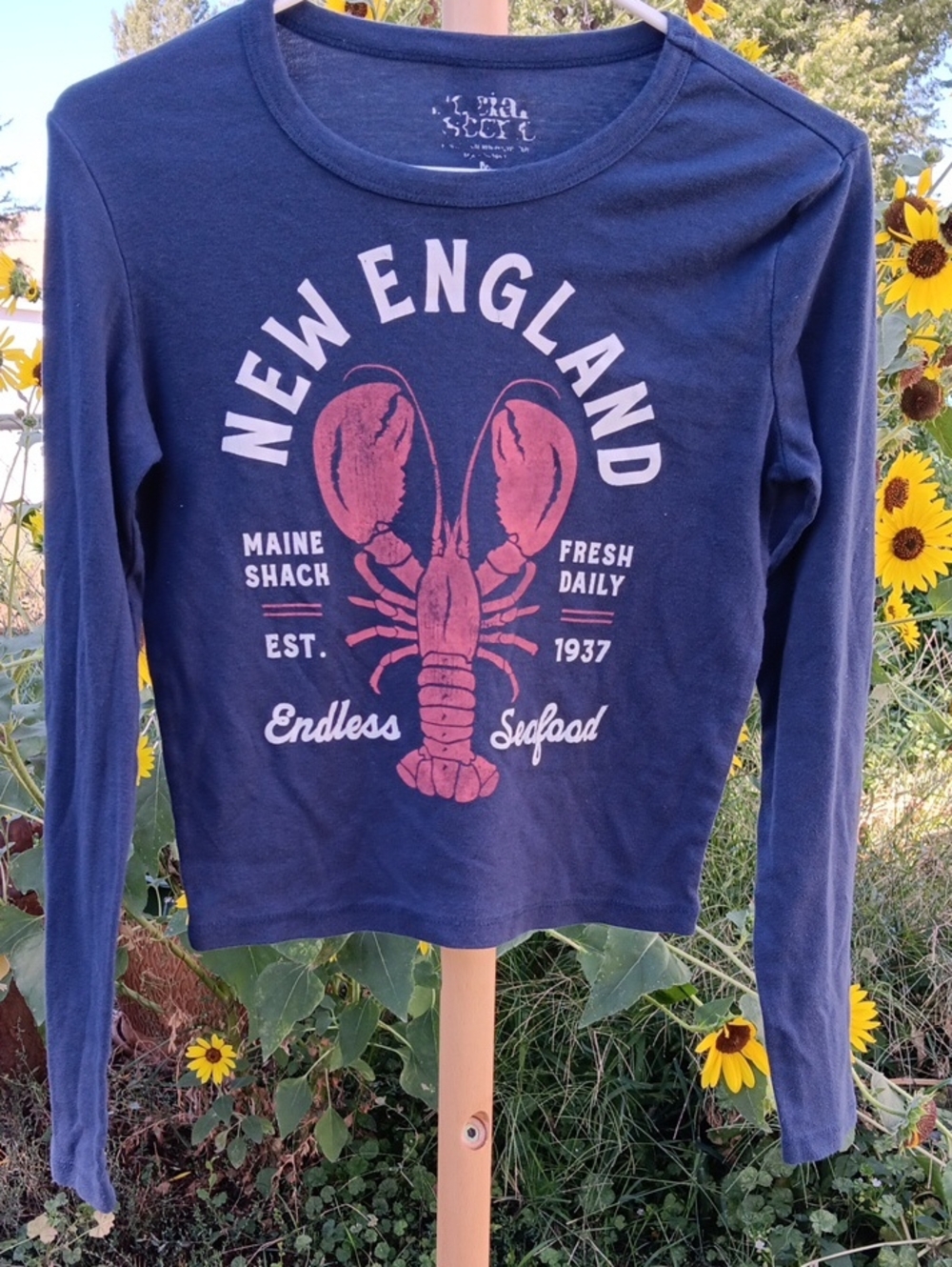 New England Kids Or Womens  Long-Sleeve Graphic Tee - Navy with Pink Lobster